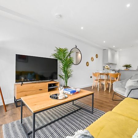 Harboview Haven Waterfront Apartment Манчестер Экстерьер фото