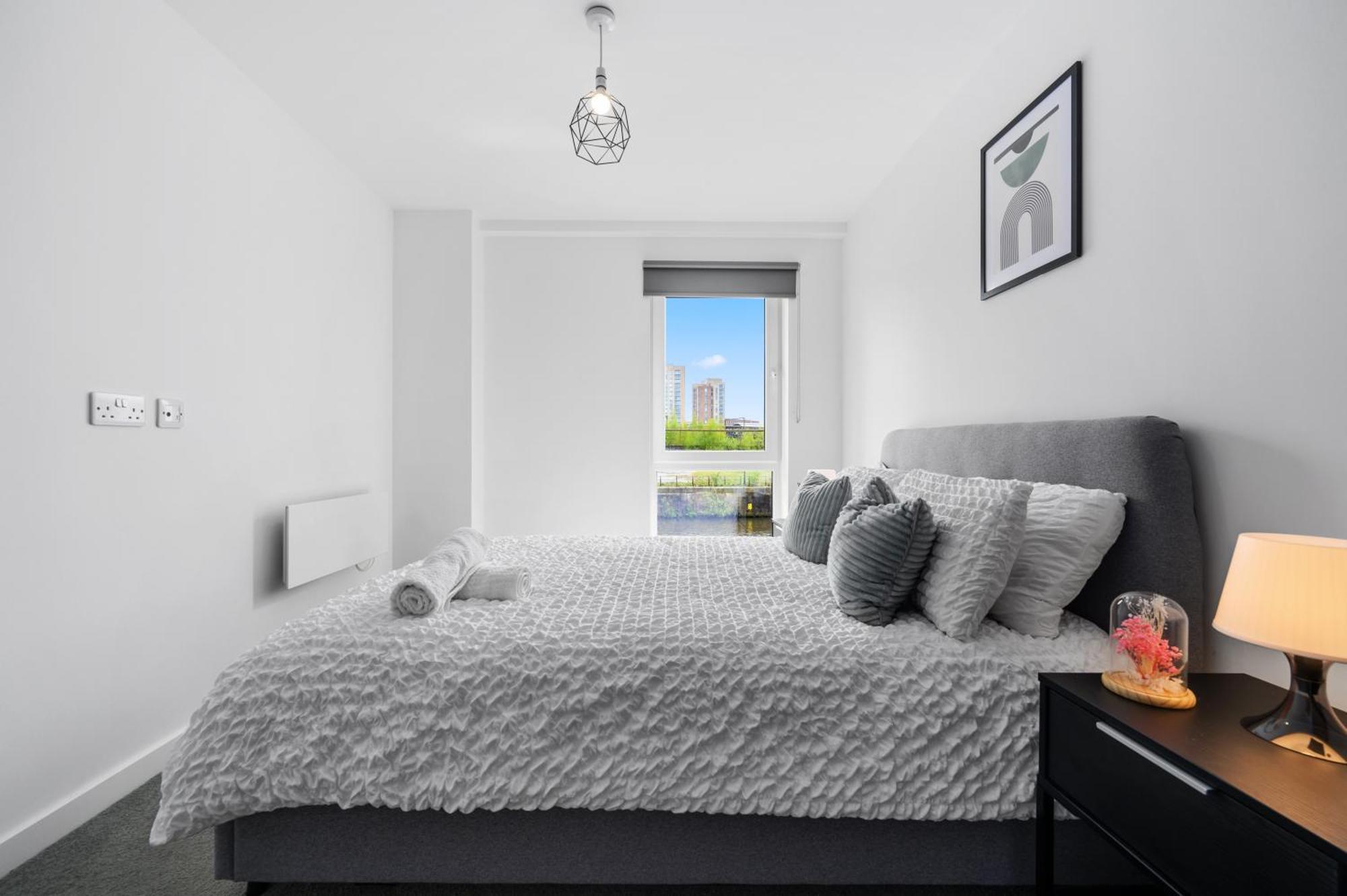 Harboview Haven Waterfront Apartment Манчестер Экстерьер фото